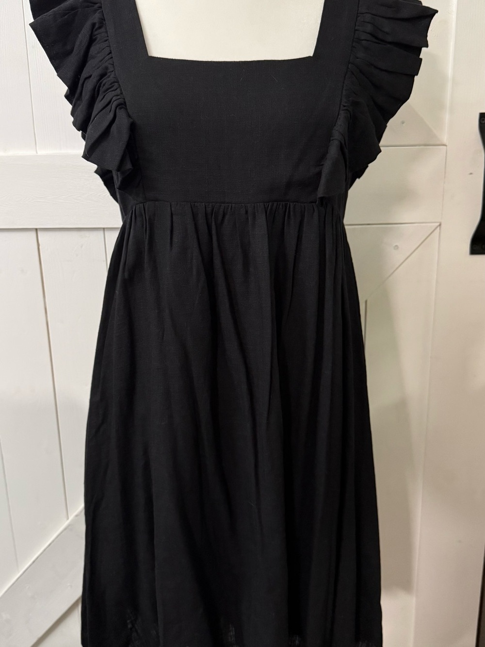 Black Ruffle Sleeve Linen Dress M